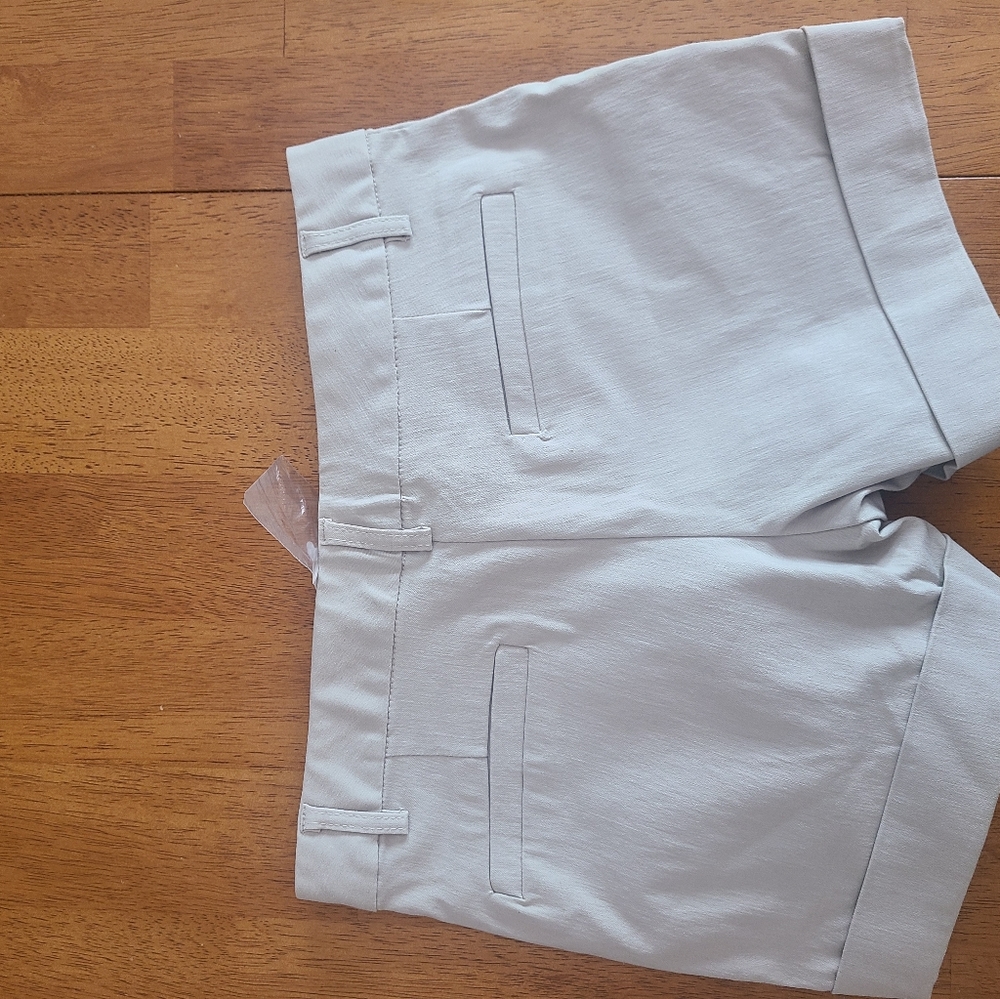 ZINC  CREAM SHORTS